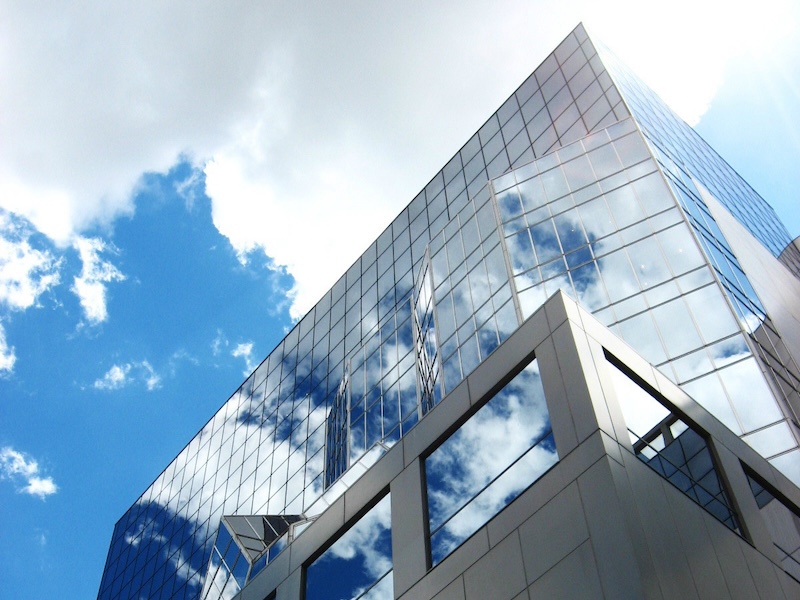 The sky in glass structures